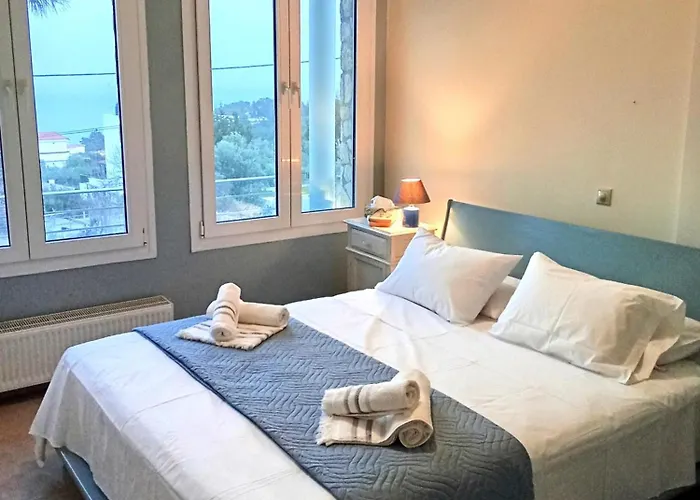 Spacious, Shiny, Seaview Villa, In Theologos Hébergement de vacances